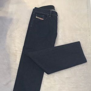 Diesel Jeans. Style : Larkee